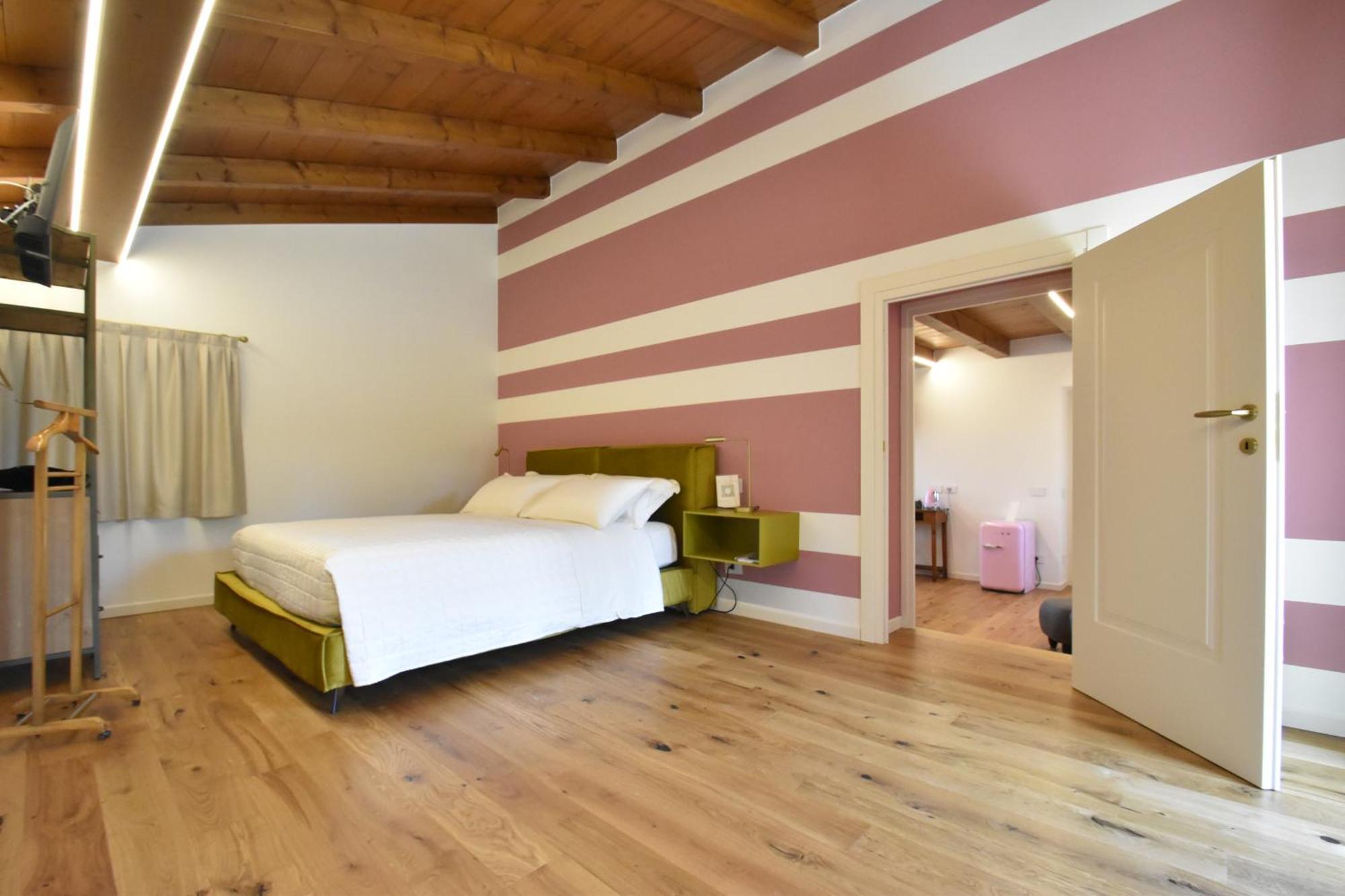 Residenza Vesentini Bed & Breakfast Pastrengo Ngoại thất bức ảnh
